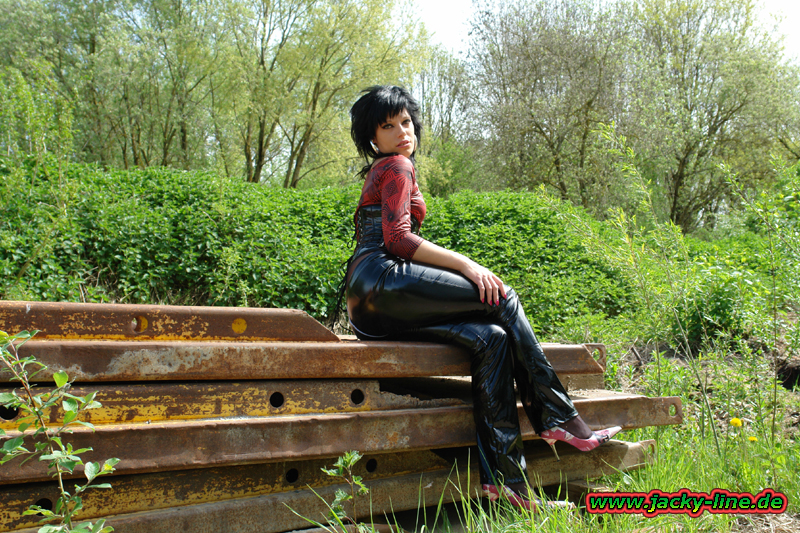 jacky-line23 