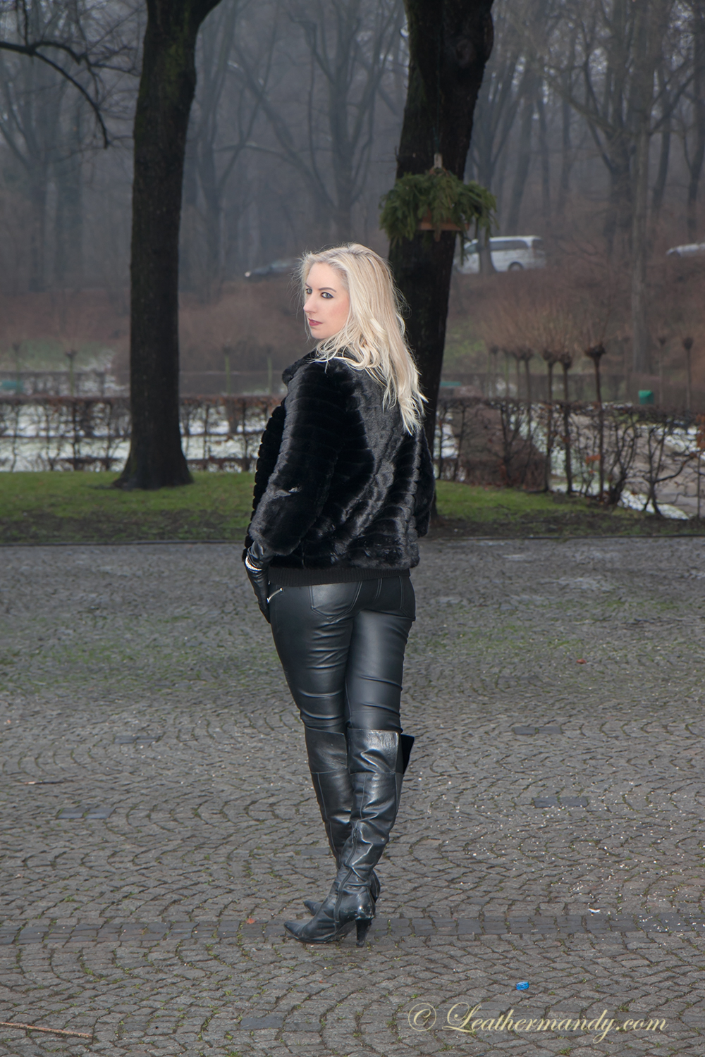 Leathermandy Preview Bild Gallery 553