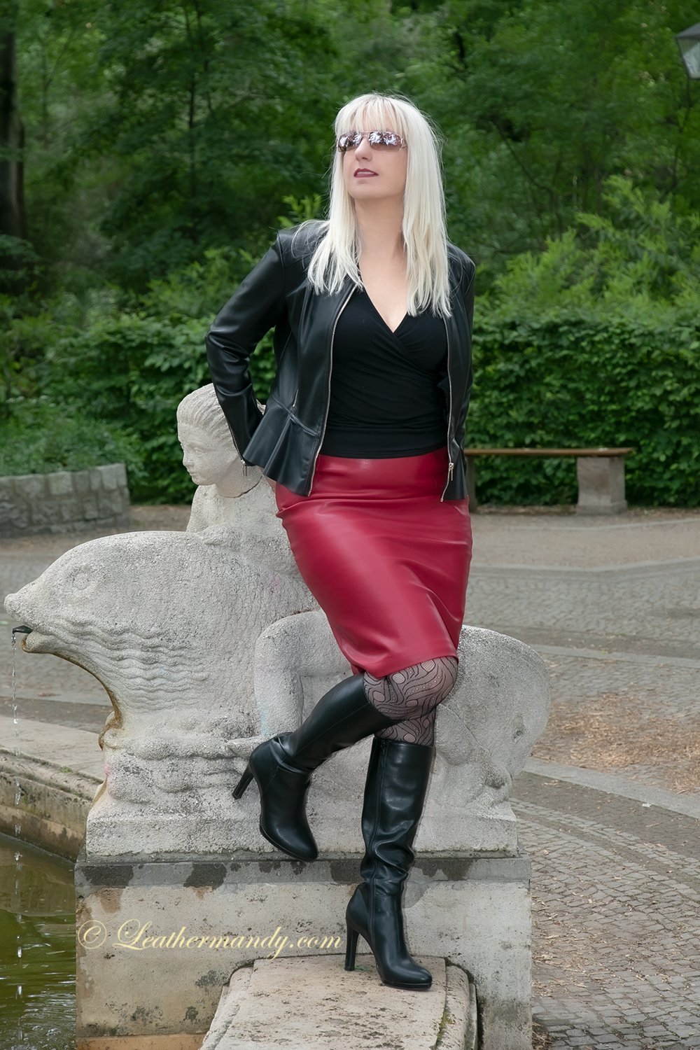 Leathermandy Preview Gallery 784